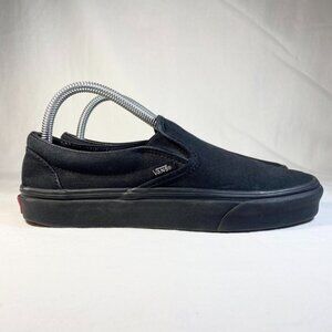 Vans Classic Slip-On Shoes – Black – Women’s Size 8 – Timeless Style
